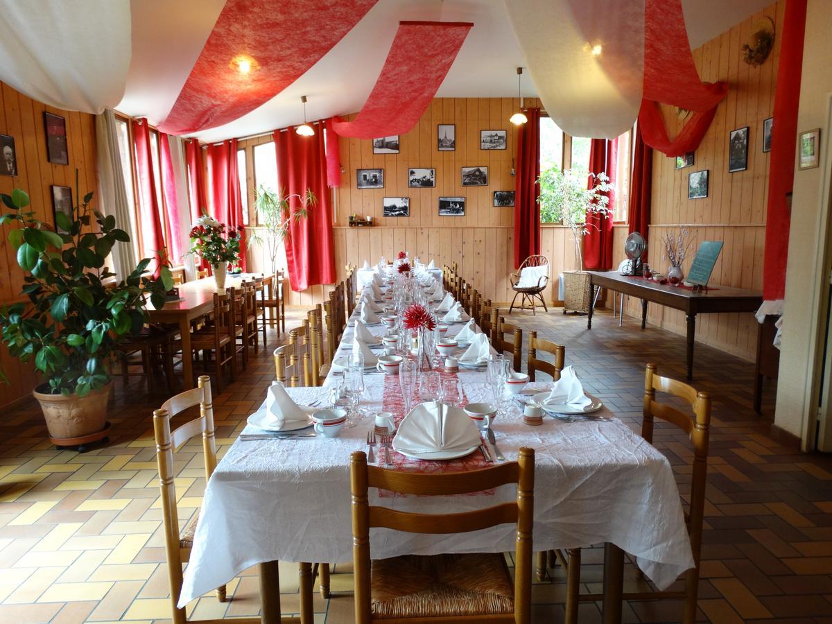 Chambres D'Hotes De La Ferme Auberge De Mesauboin Bille Экстерьер фото